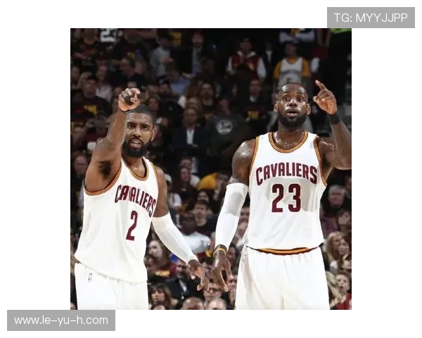 英格兰后卫里斯·詹姆斯：全能表现助力球队稳步前行