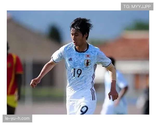 德甲租借市场观察：新星崛起与老将重生共绘转会新图景