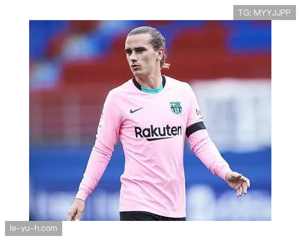 豪门球队持续关注格列兹曼，转会传闻引发业内热议