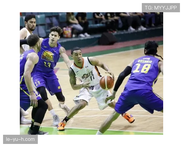 拉菲尼亚雷恩巅峰时刻：稳健发挥助球队逆转取胜